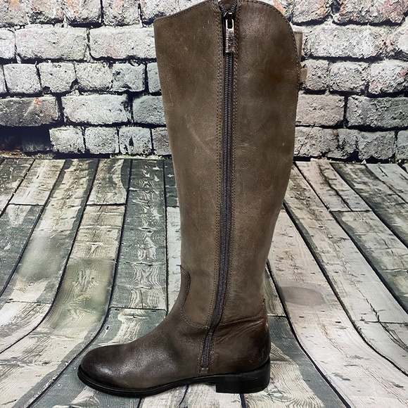 Vince Camuto Heeled Knee High  Leather Boots - Picture 6 of 8